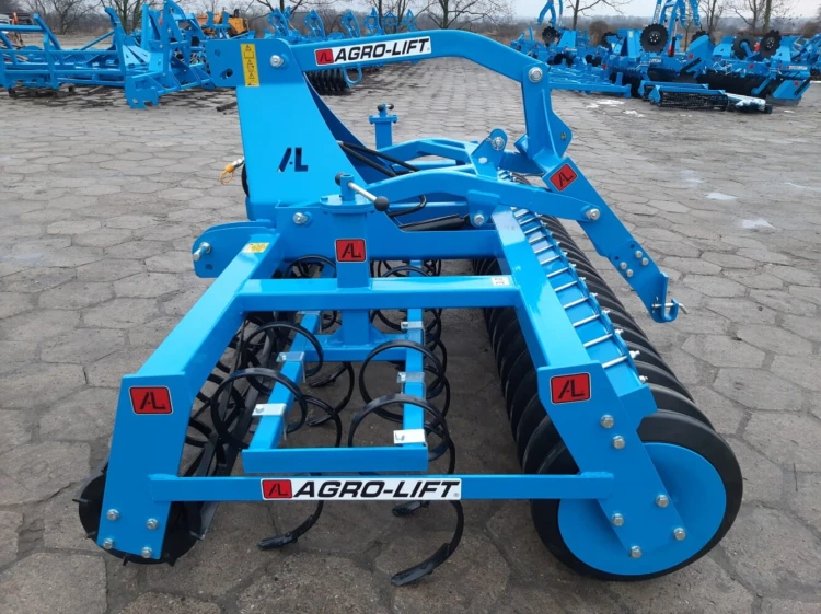 2-7-scaled-e1694765169767.jpg