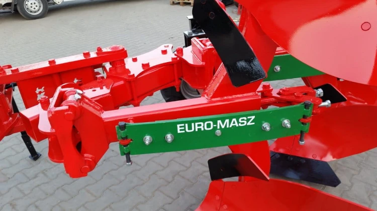 plug-resorowy-euro-masz-01.jpg